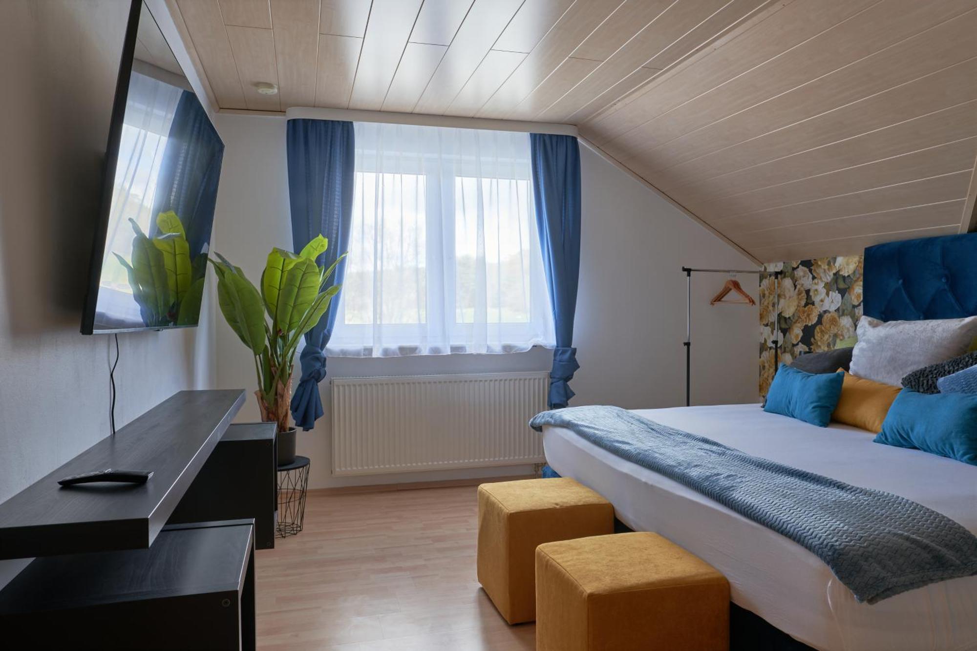 Motel Drei Koenig- Ihr Transithotel Heimsheim 外观 照片